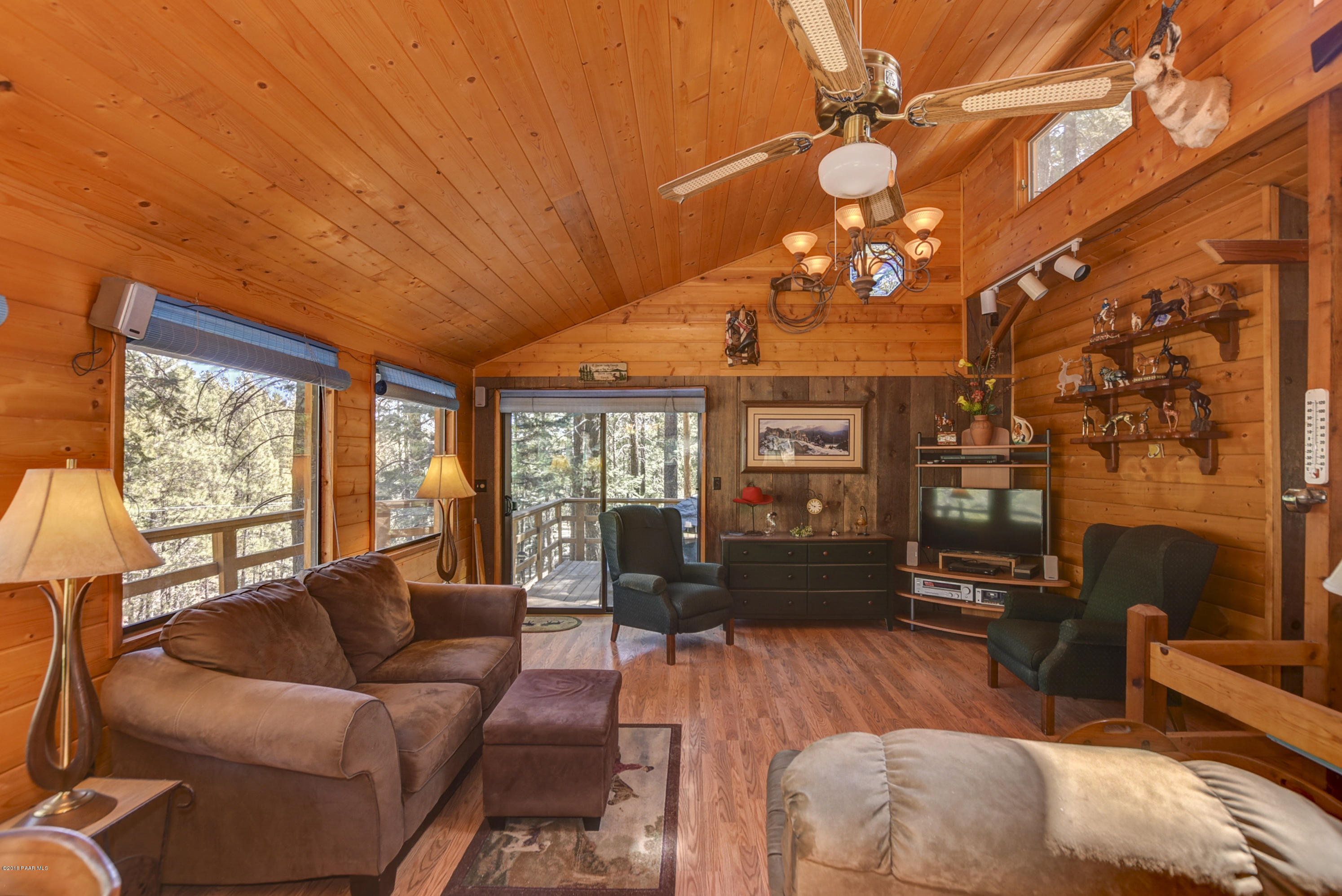 3909 East Sheldon Road Prescott, AZ 86303 - Photo 13 of 23 Great Room