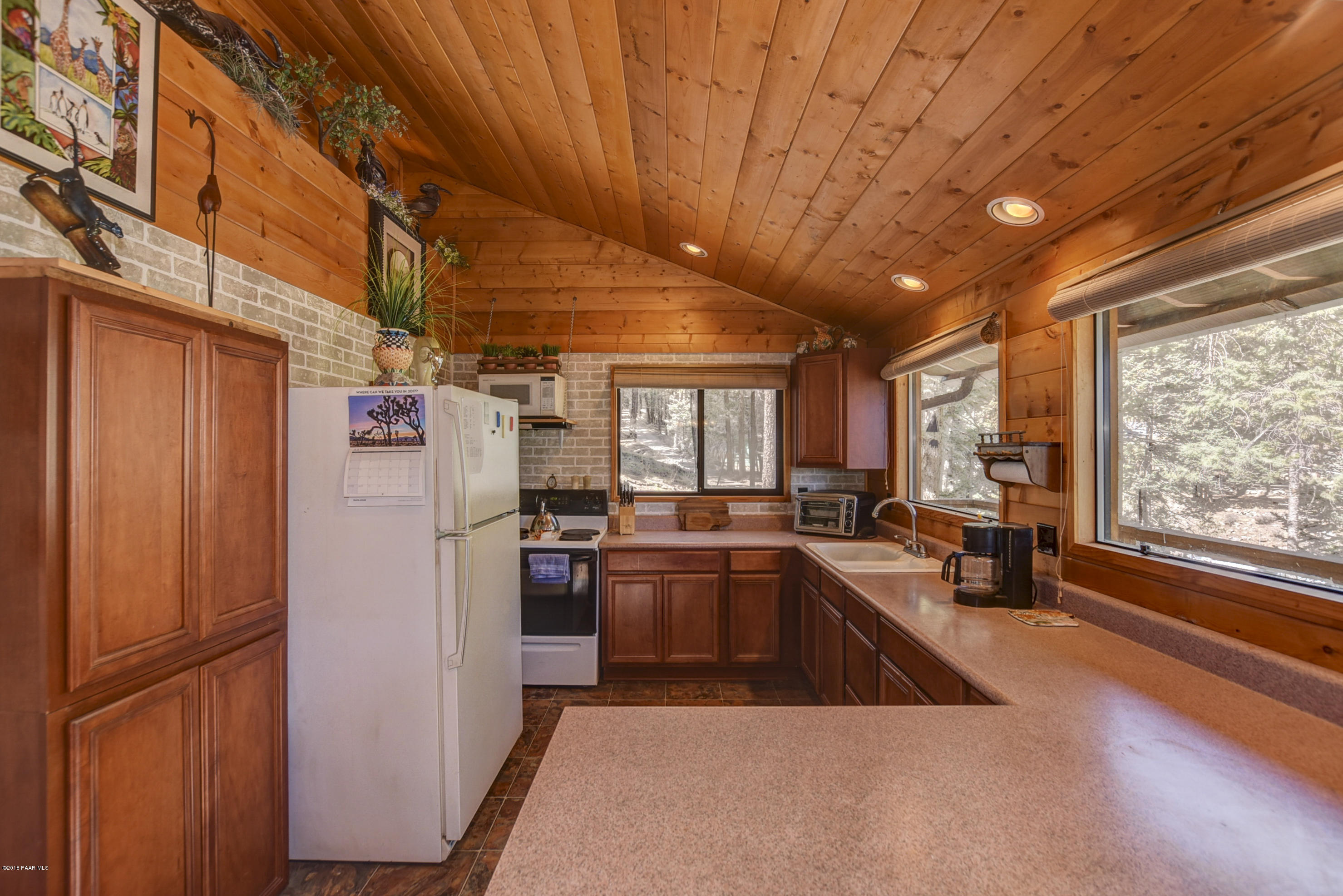3909 East Sheldon Road Prescott, AZ 86303 - Photo 6 of 23 Kitchen