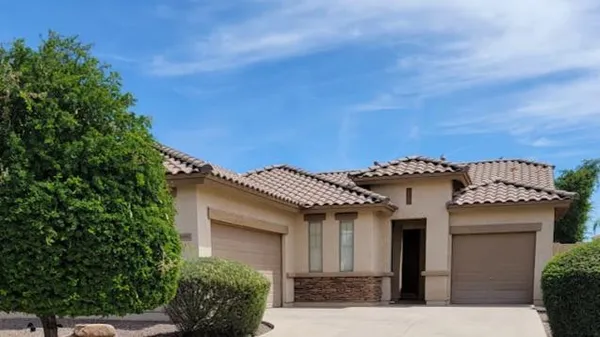 $2,850 | 6857 South Birdie Way, Gilbert, AZ 85298
