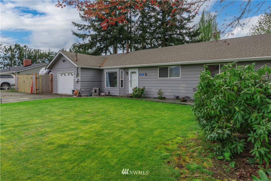 10770 Peter Anderson Road Burlington, WA 98233 - Photo 2 of 25 Gallery Image 2