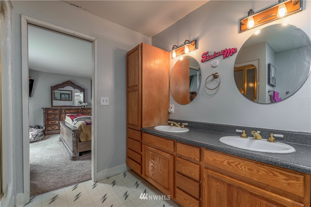 10770 Peter Anderson Road Burlington, WA 98233 - Photo 13 of 25 Gallery Image 13