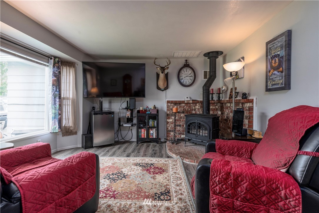 10770 Peter Anderson Road Burlington, WA 98233 - Photo 6 of 25 Gallery Image 6