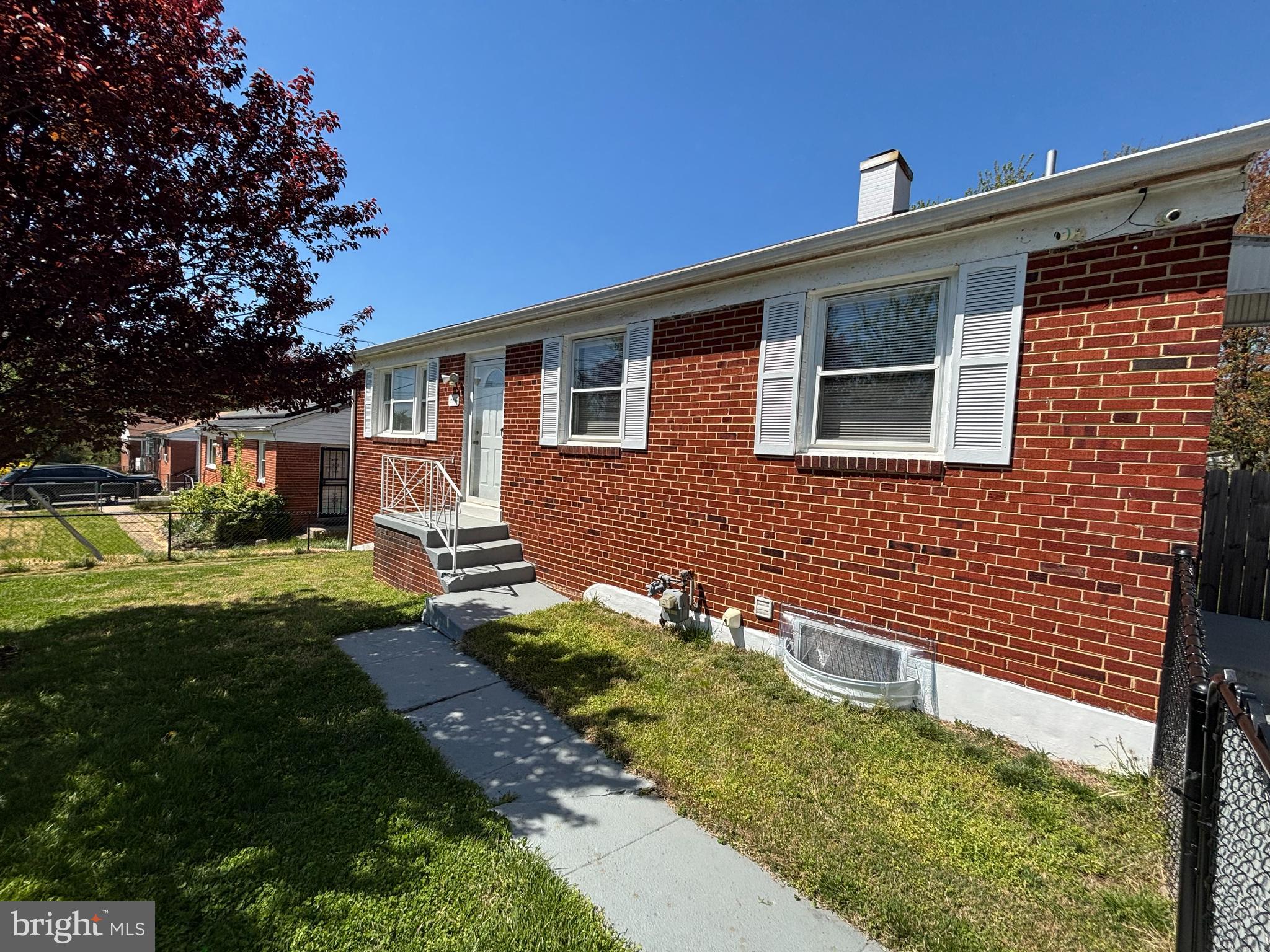 9906 Lanham Severn Road Lanham, MD 20706 - Photo 2 of 37