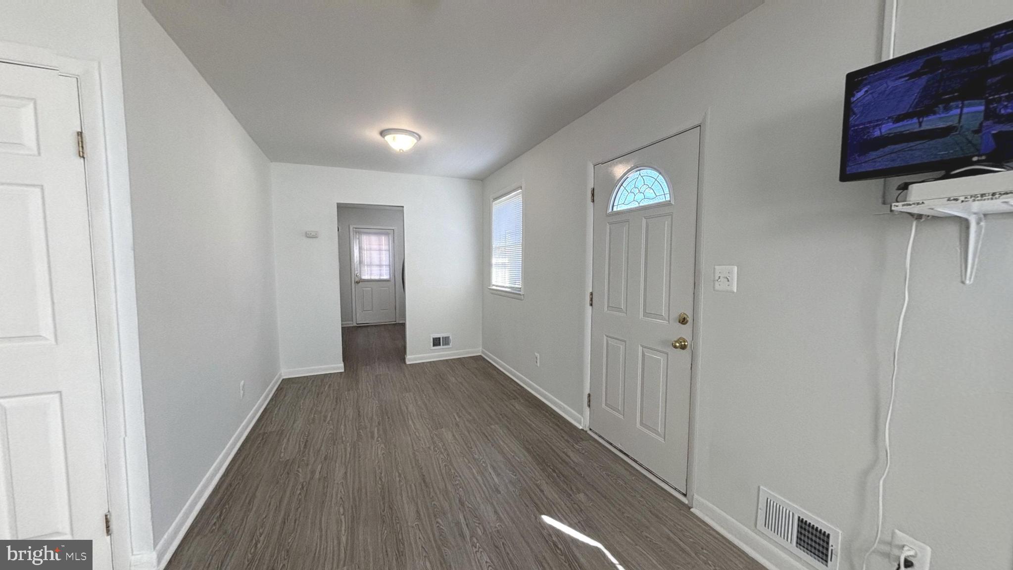 9906 Lanham Severn Road Lanham, MD 20706 - Photo 7 of 37 Main Entrance and Dining Area