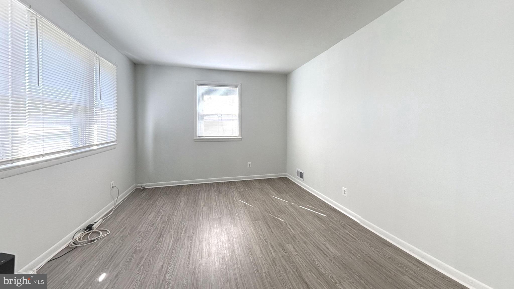 9906 Lanham Severn Road Lanham, MD 20706 - Photo 10 of 37 Living Room