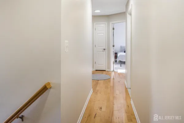 $870,000 | 22 Ginger Drive, Edison, NJ 08837