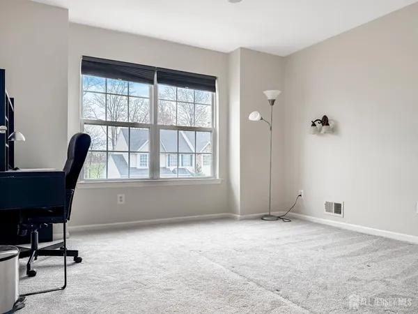 $870,000 | 22 Ginger Drive, Edison, NJ 08837