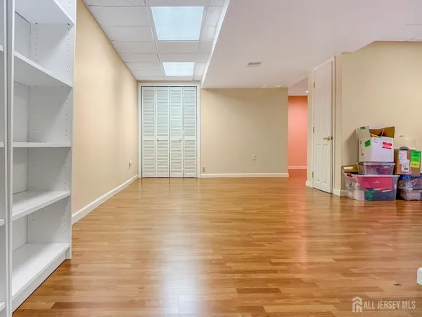 $870,000 | 22 Ginger Drive, Edison, NJ 08837