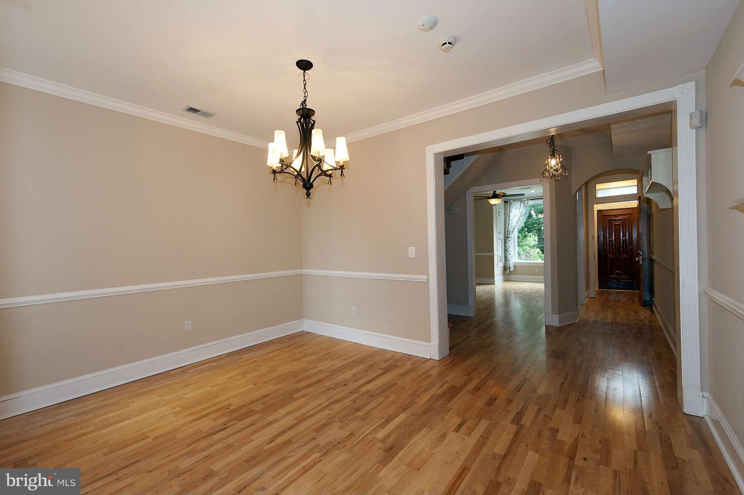 443 12th Street Northeast Washington, DC 20002 - Photo 13 of 24 Dining Room