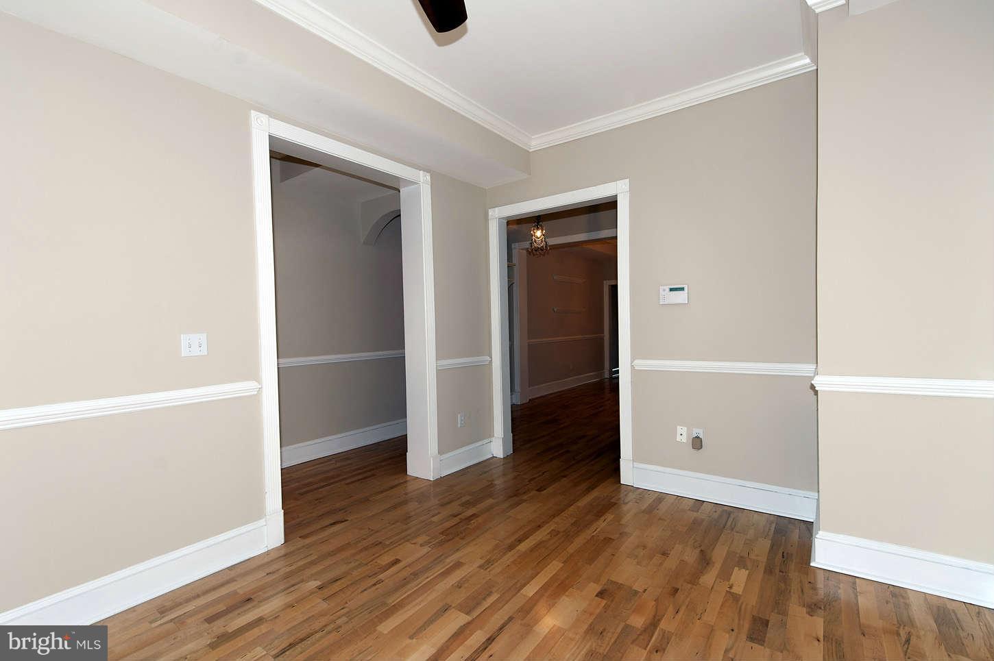 443 12th Street Northeast Washington, DC 20002 - Photo 6 of 24 Living Room