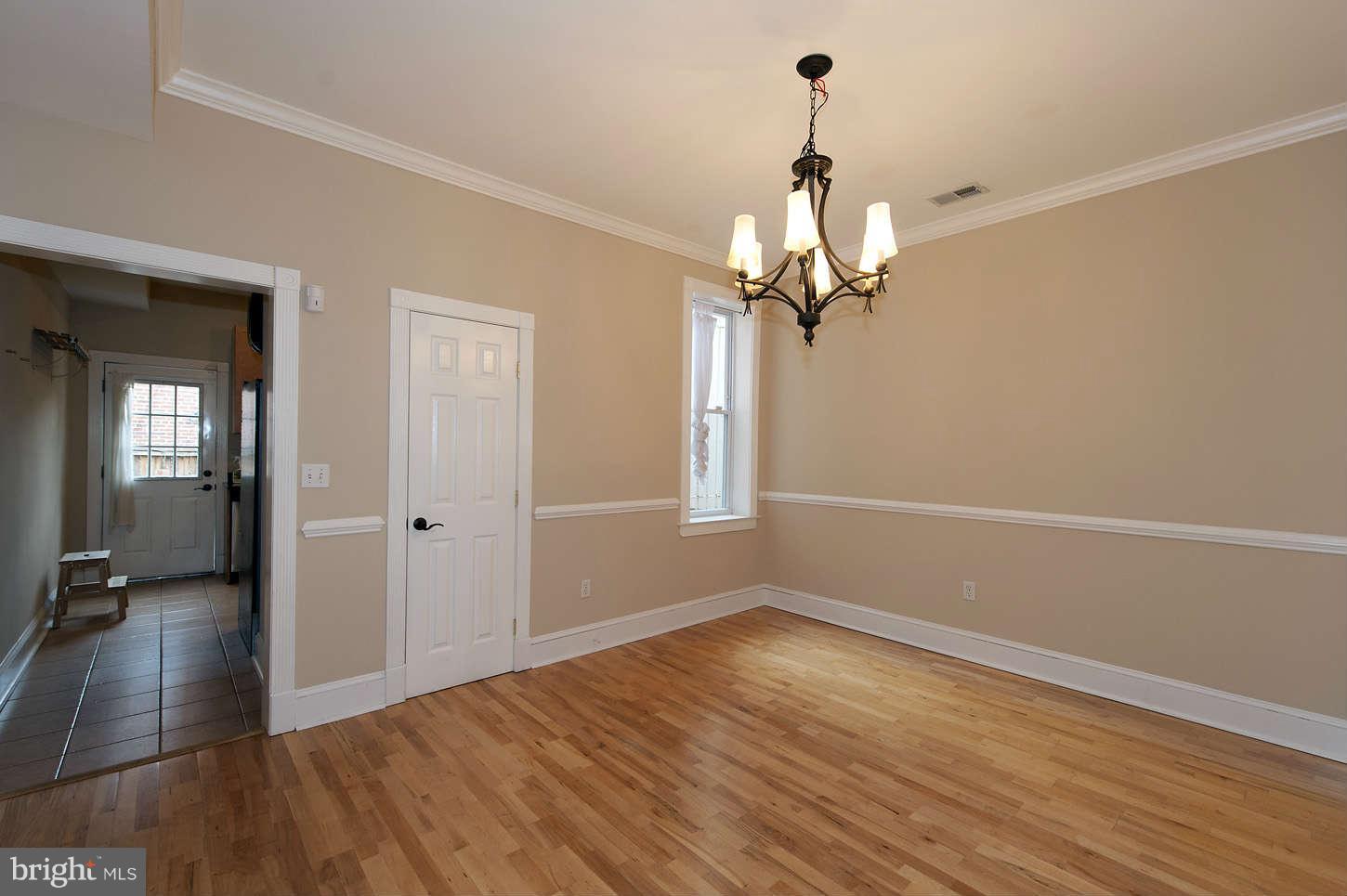 443 12th Street Northeast Washington, DC 20002 - Photo 9 of 24 Dining Room