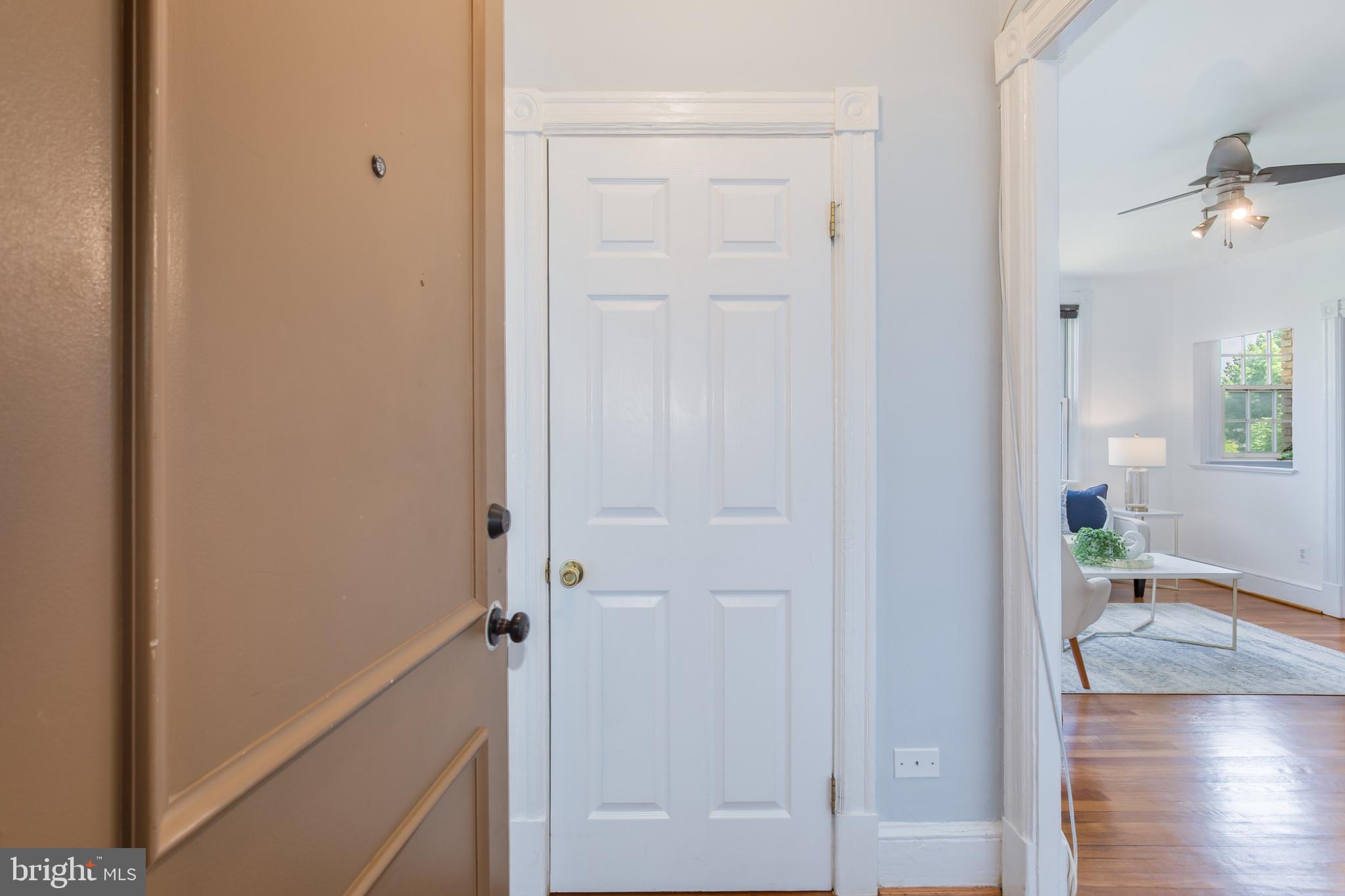 3314 Mt Pleasant Street Northwest, Unit 41 Washington, DC 20010 - Photo 8 of 30 Inviting entryway with classic charm.