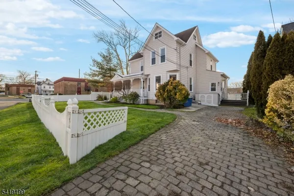 $599,000 | 11 Eastern Avenue, Somerville, NJ 08876