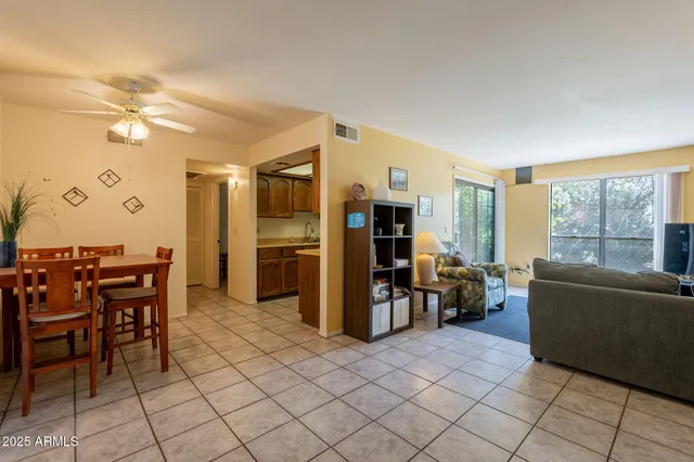 $138,999 | 3131 West Cochise Drive, Unit 144, Phoenix, AZ 85051