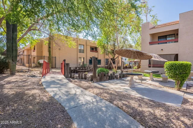 $138,999 | 3131 West Cochise Drive, Unit 144, Phoenix, AZ 85051
