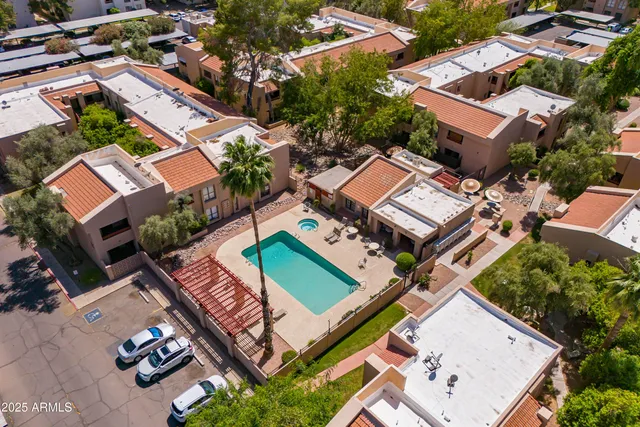 $138,999 | 3131 West Cochise Drive, Unit 144, Phoenix, AZ 85051