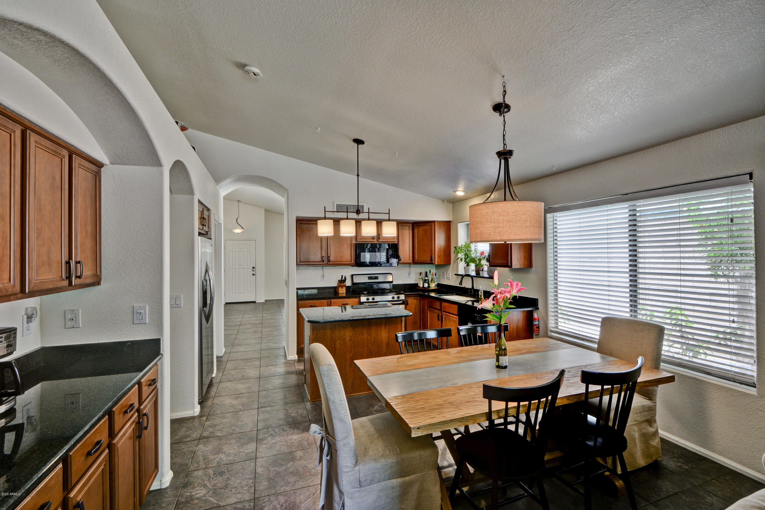 28619 North Nobel Road Phoenix, AZ 85085 - Photo 16 of 38 Nobel (16)