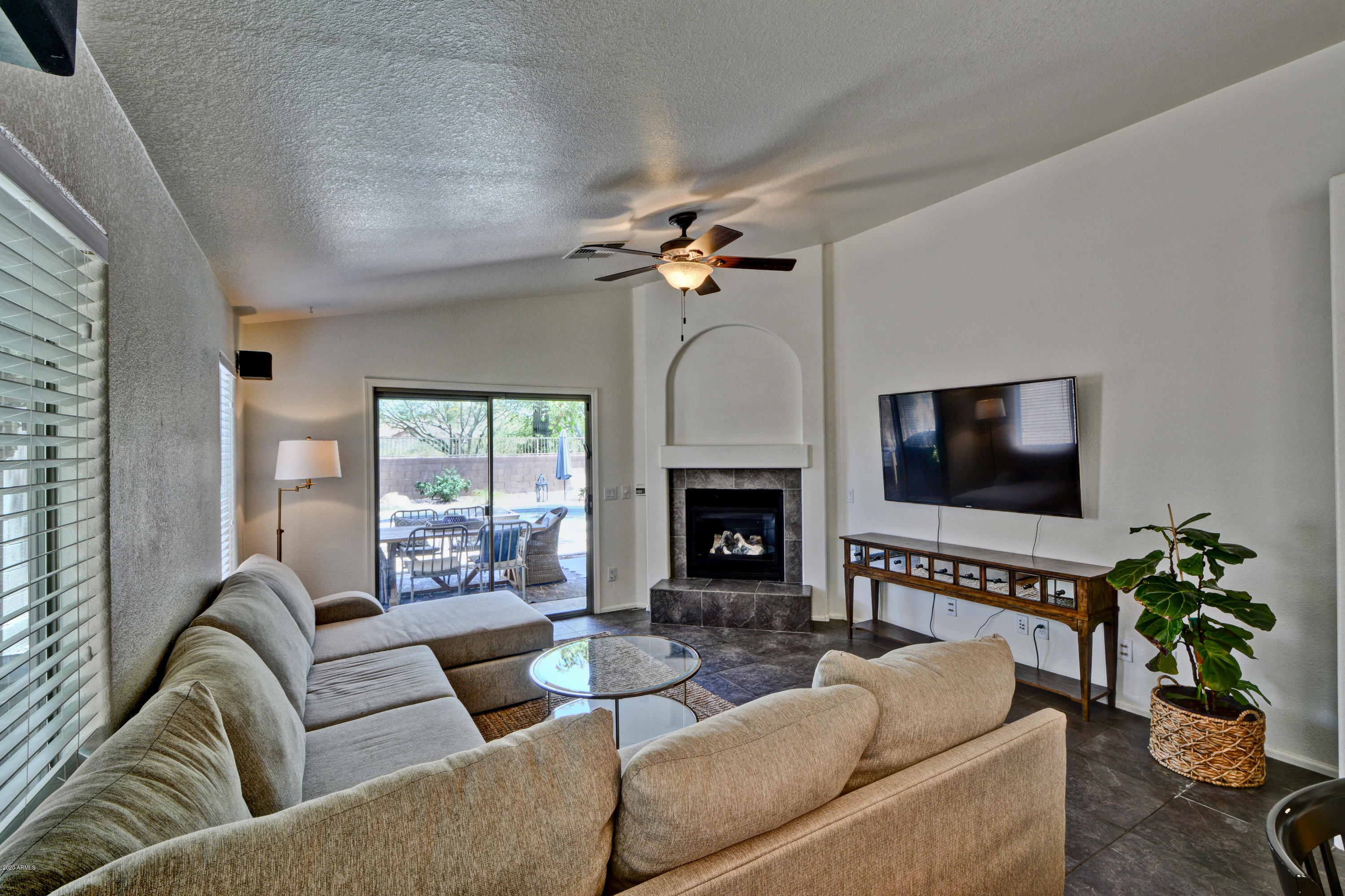 28619 North Nobel Road Phoenix, AZ 85085 - Photo 17 of 38 Nobel (17)