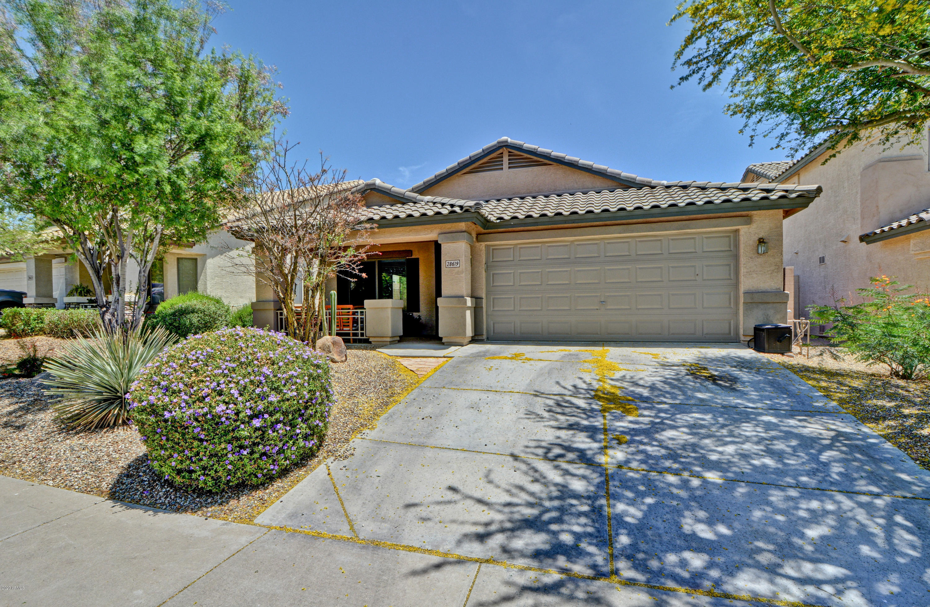 28619 North Nobel Road Phoenix, AZ 85085 - Photo 2 of 38 Nobel (1)