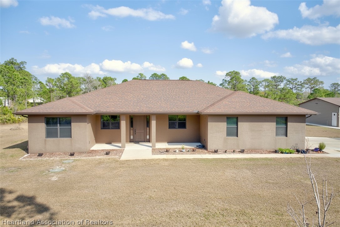 5008 Oak Road Sebring, FL 33875 - Photo 1 of 42