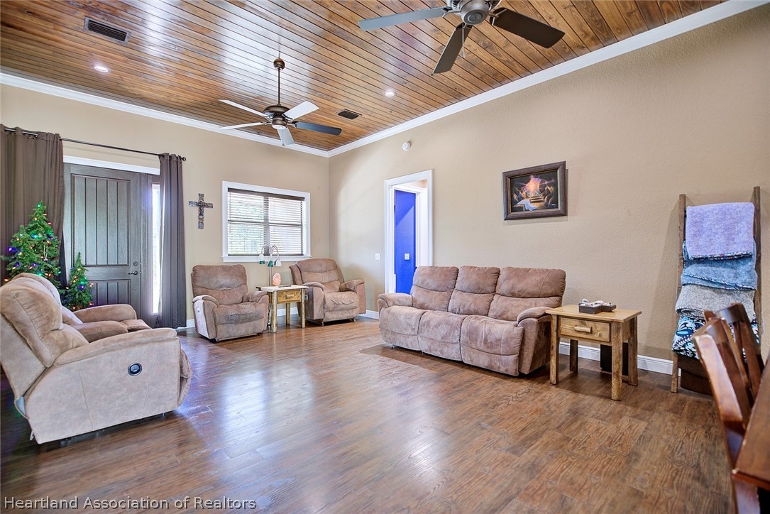 5008 Oak Road Sebring, FL 33875 - Photo 6 of 42