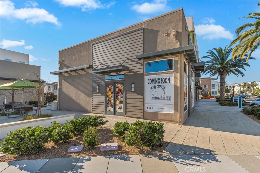 11082 Panoramic Drive Rancho Cucamonga, CA 91730 - Photo 47 of 48 a front view of a house with garden