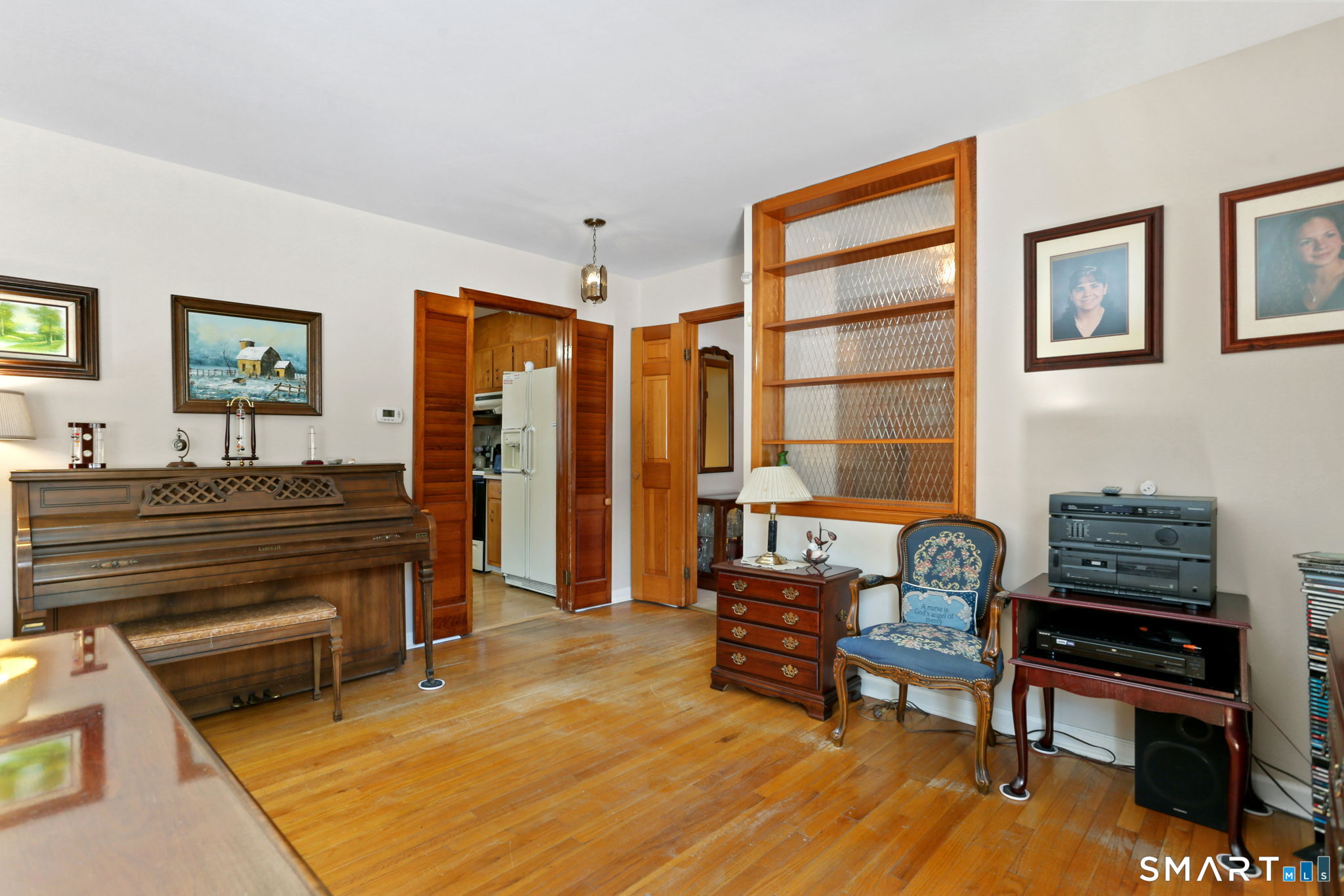 97 Greenbrier Road Trumbull, CT 06611 - Photo 12 of 45