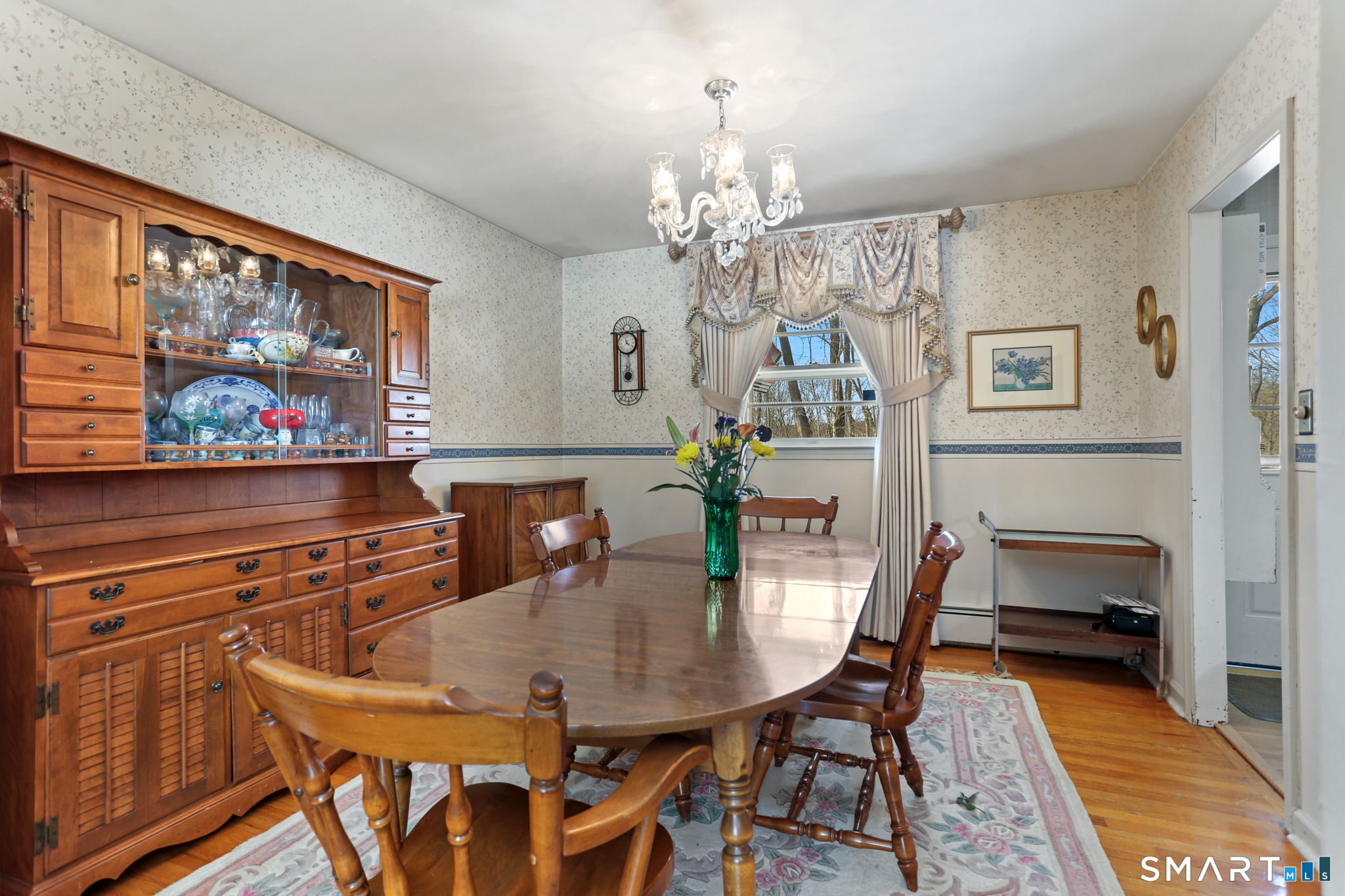 97 Greenbrier Road Trumbull, CT 06611 - Photo 14 of 45