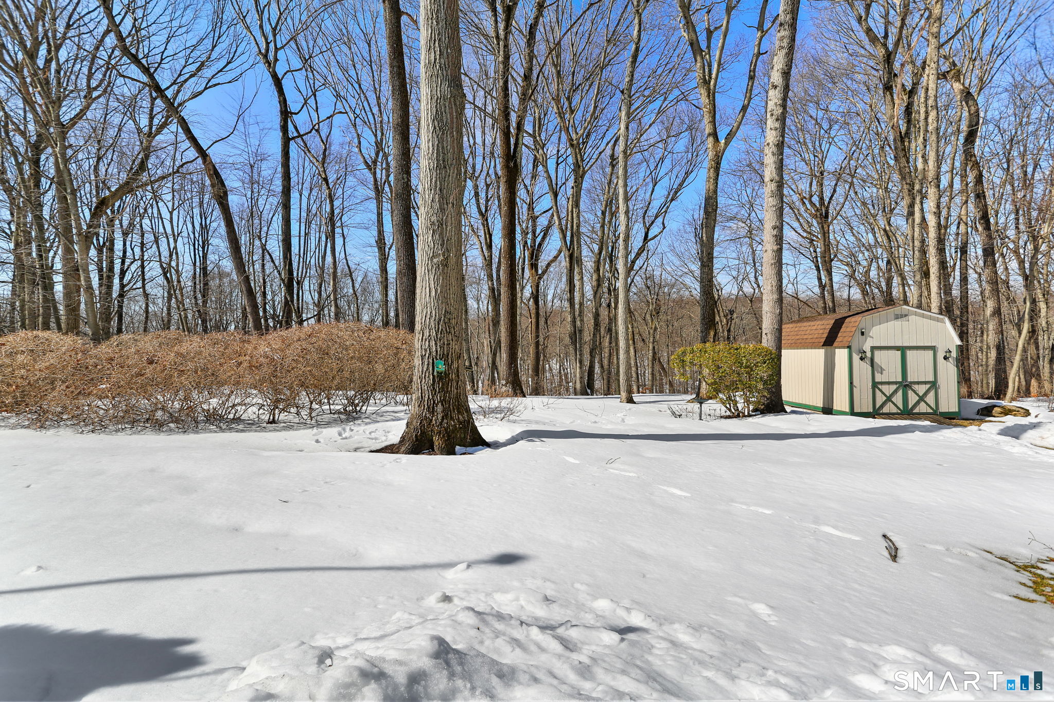 97 Greenbrier Road Trumbull, CT 06611 - Photo 42 of 45