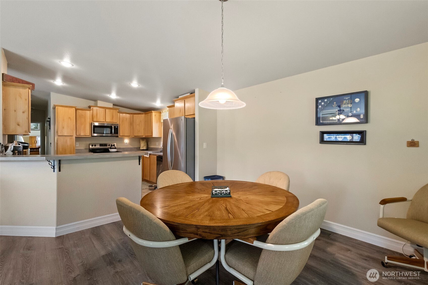 160 East Sleeper Road Oak Harbor, WA 98277 - Photo 8 of 25 Gallery Image 8
