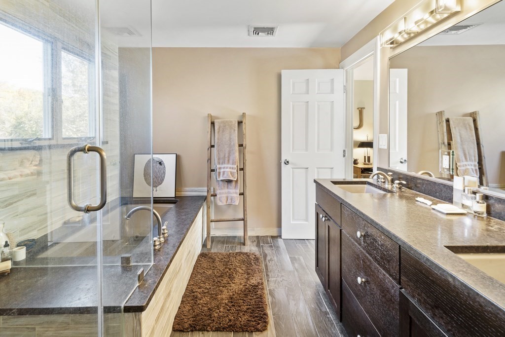 386 Commonwealth Road Wayland, MA 01778 - Photo 12 of 22 Gallery Image 12