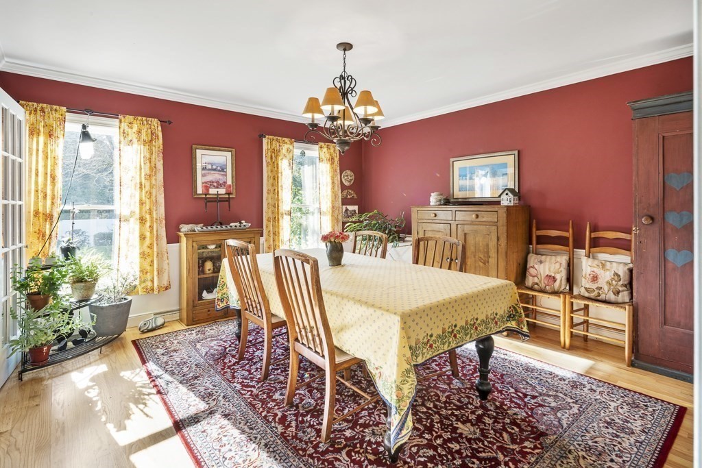 386 Commonwealth Road Wayland, MA 01778 - Photo 8 of 22 Gallery Image 8