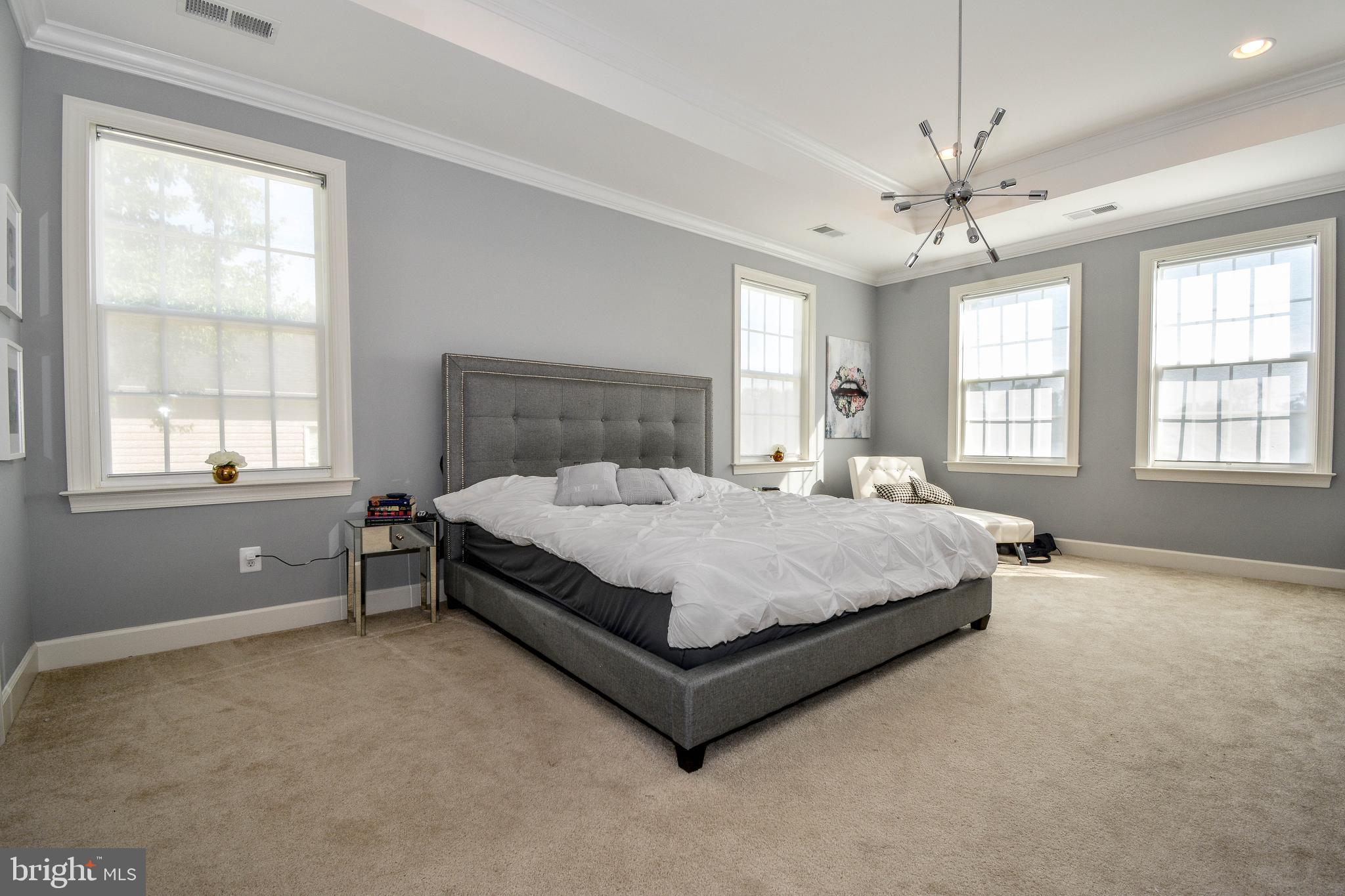 5219 Dalton Road Springfield, VA 22151 - Photo 27 of 46 Master suite
