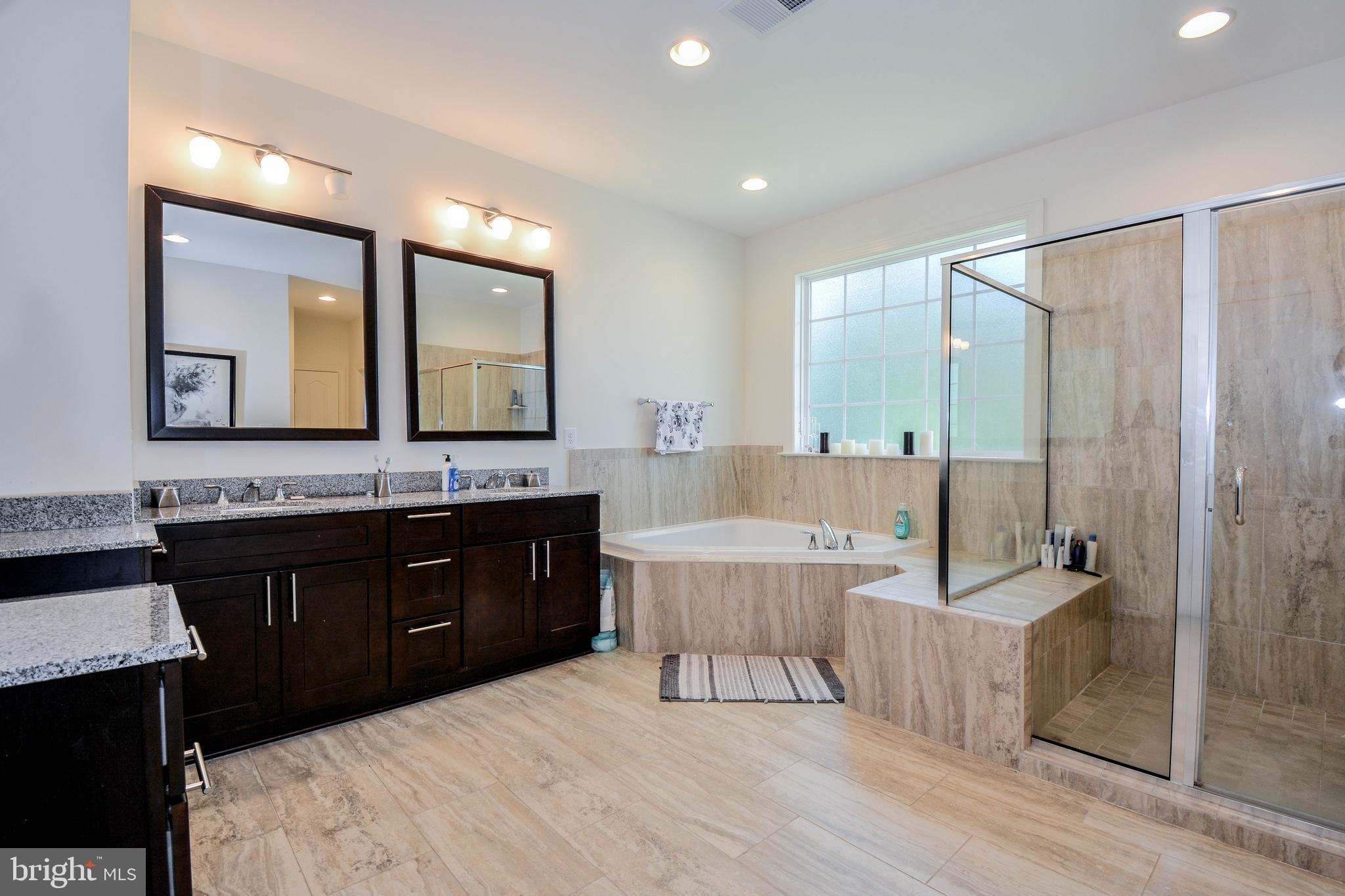 5219 Dalton Road Springfield, VA 22151 - Photo 30 of 46 Master bath