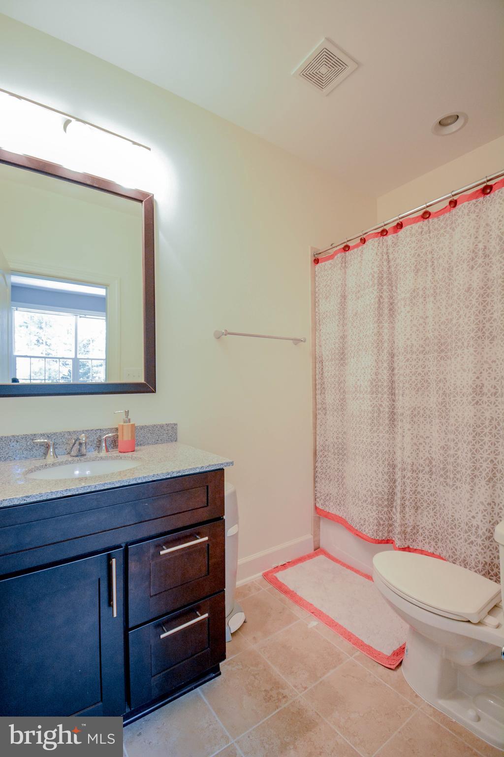 5219 Dalton Road Springfield, VA 22151 - Photo 35 of 46 Bedroom 2 private full bath