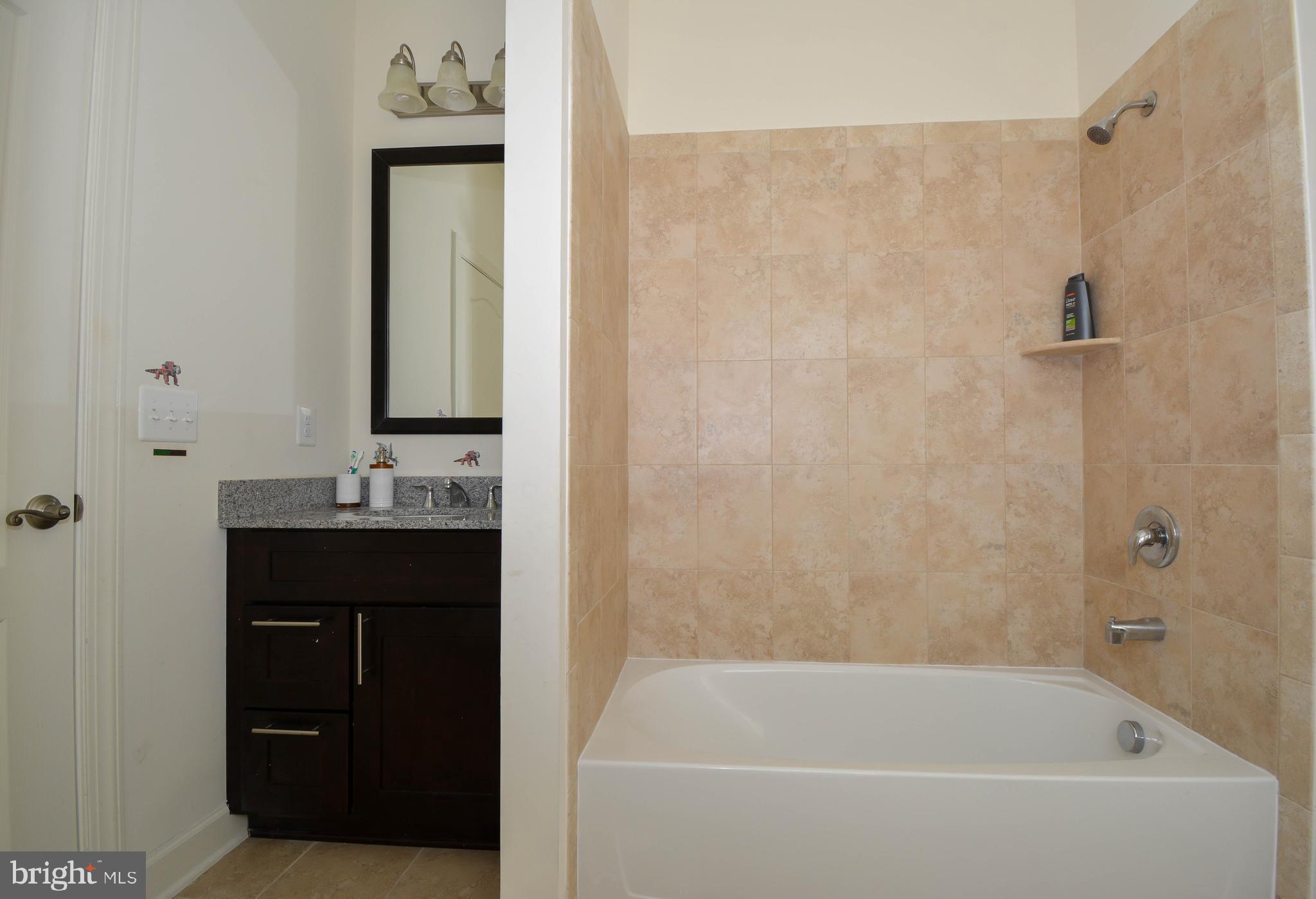 5219 Dalton Road Springfield, VA 22151 - Photo 37 of 46 Bedroom 3 private full bath