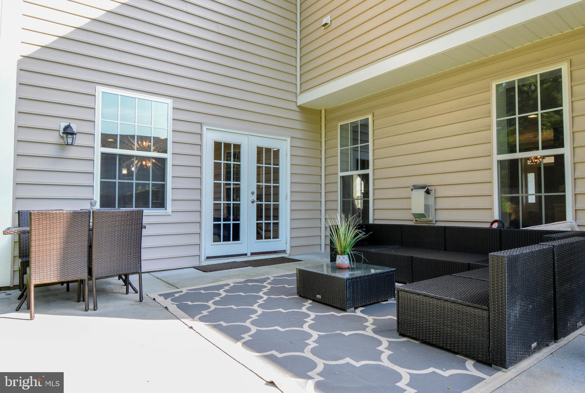 5219 Dalton Road Springfield, VA 22151 - Photo 41 of 46 Rear patio