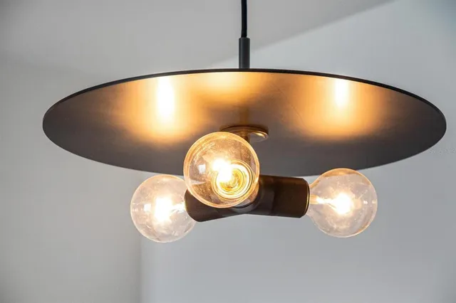 $6,800 | Undisclosed Address, Miami, FL 33132