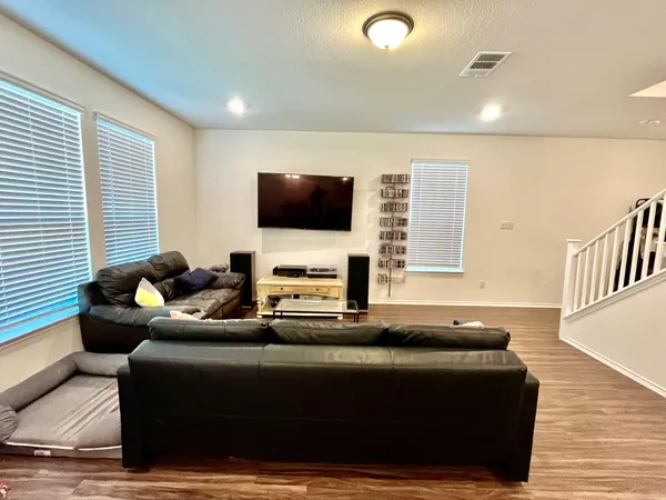 $2,150 | 14205 Silver Lace Lane, Pflugerville, TX 78660