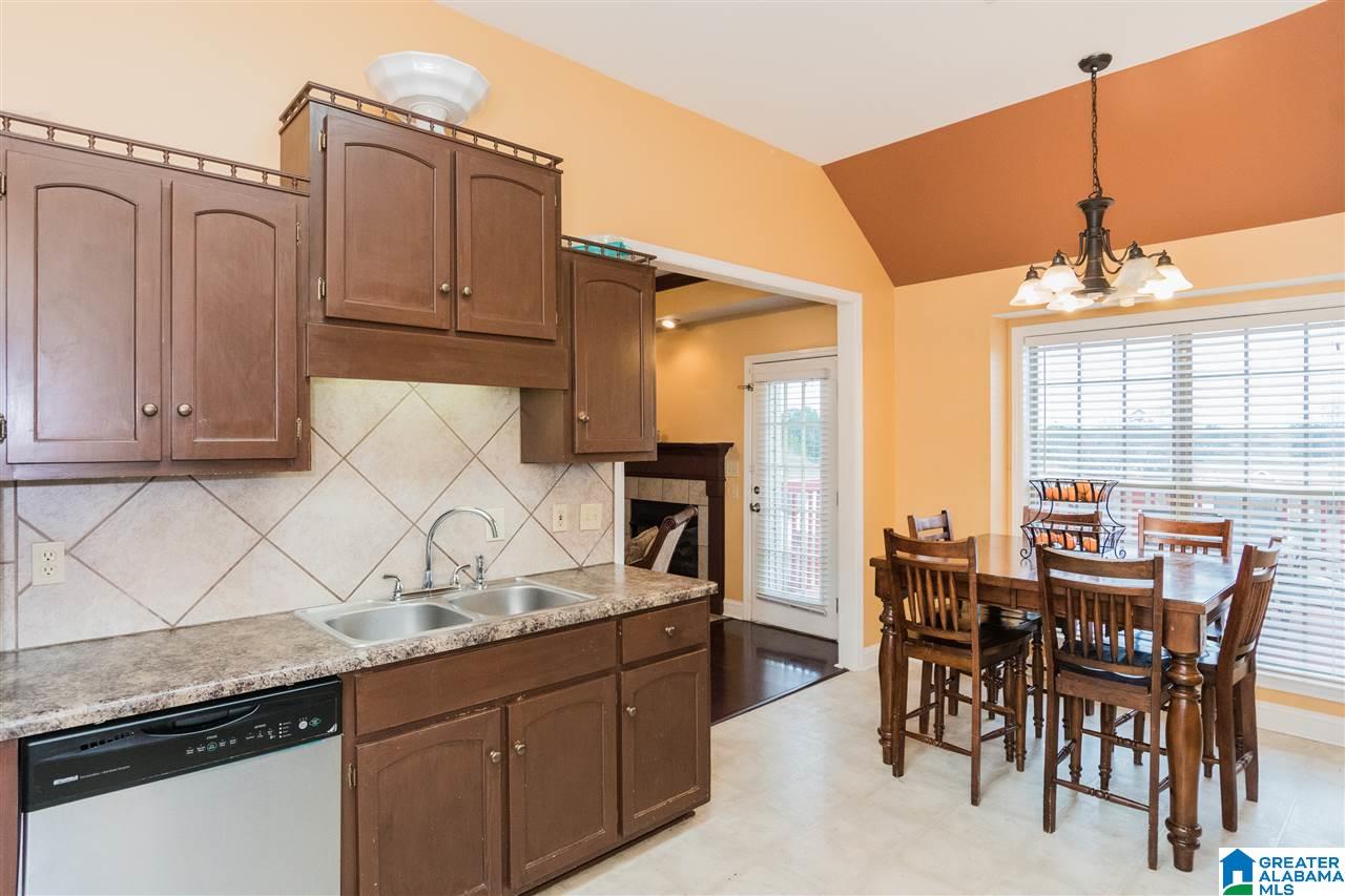 5237 Summerset Way Bessemer, AL 35022 - Photo 10 of 37