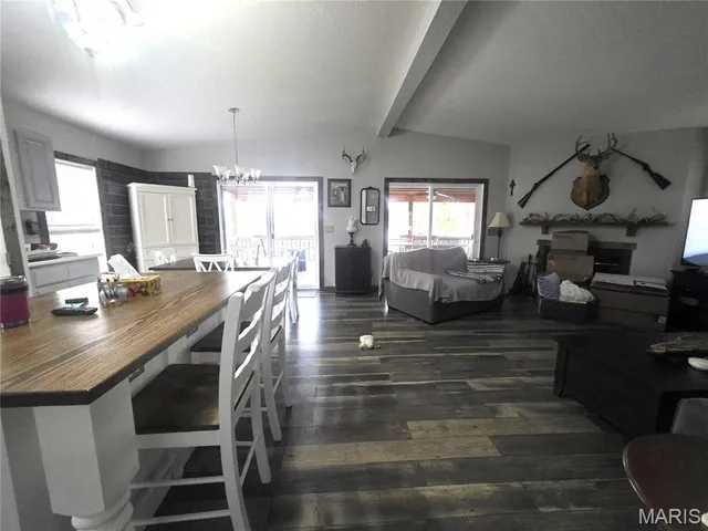 $465,000 | 6 Heron Lane, High Hill, MO 63350