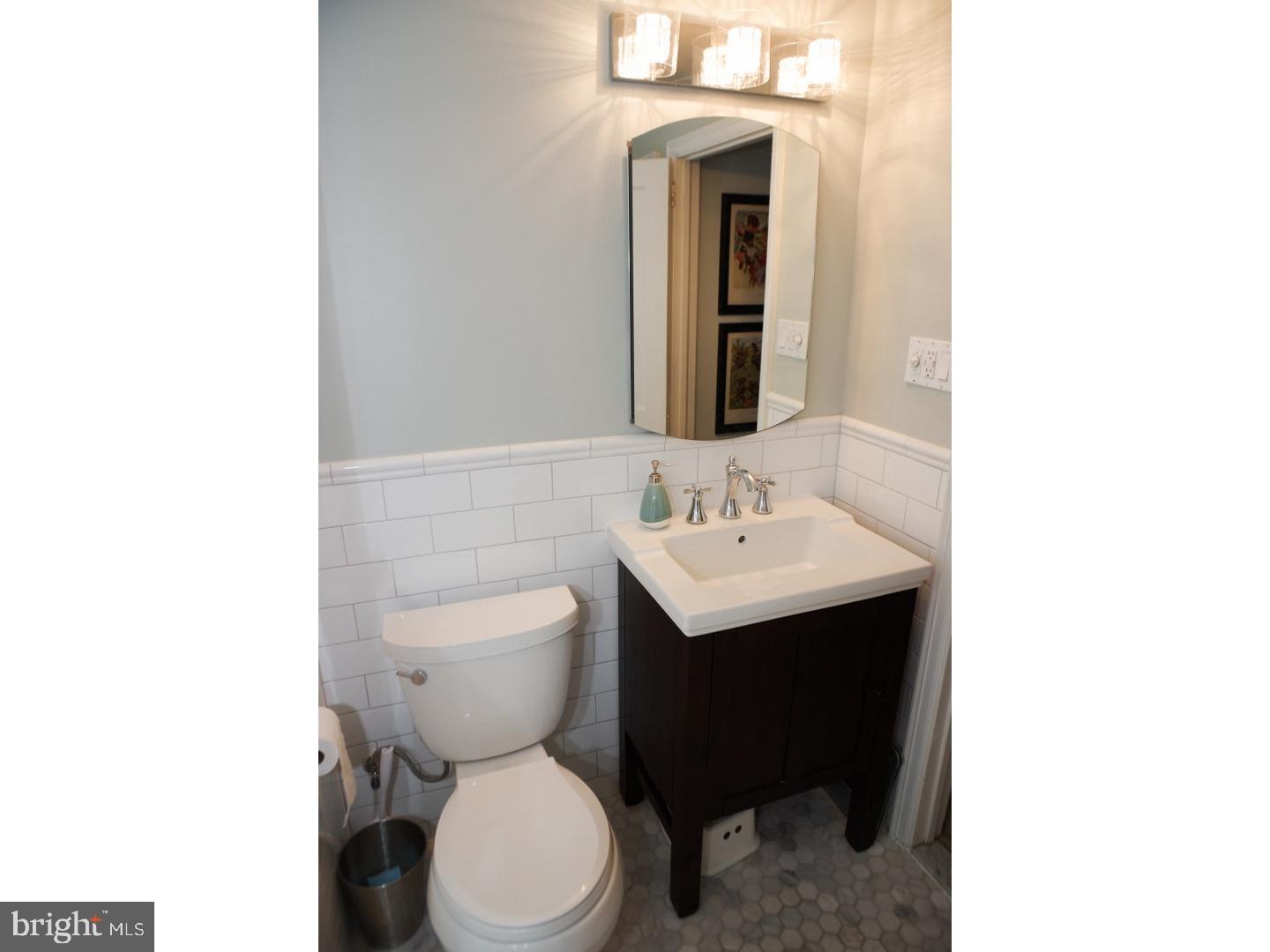 142 Rockglen Road Wynnewood, PA 19096 - Photo 16 of 24