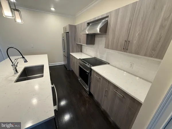 $3,475 | 200 North Sycamore Street, Unit 3I, Newtown, PA 18940