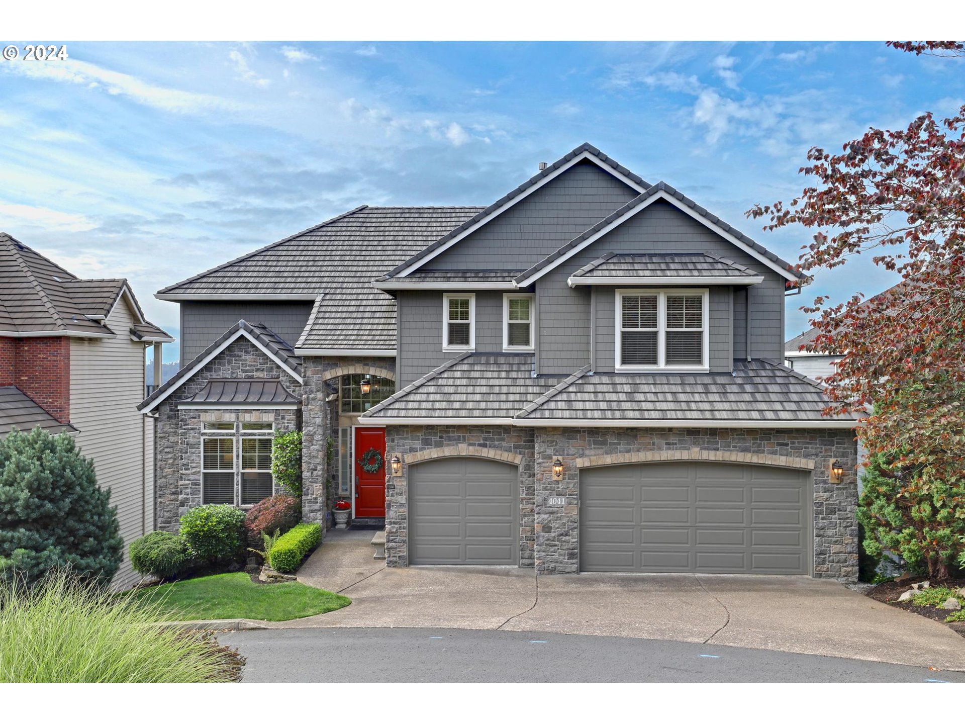 4041 Northwest Lewis Ln  