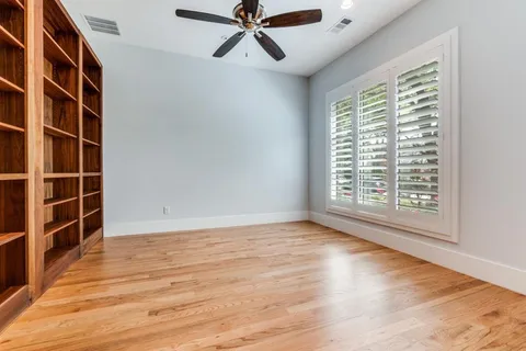 $2,725,000 | 4652 Livingston Avenue, Highland Park, TX 75209