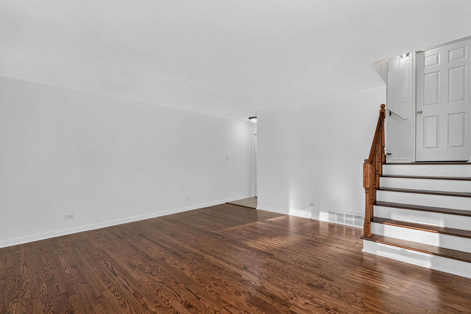 450 North Addison Road Villa Park, IL 60181 - Photo 32 of 62 Gallery Image 32