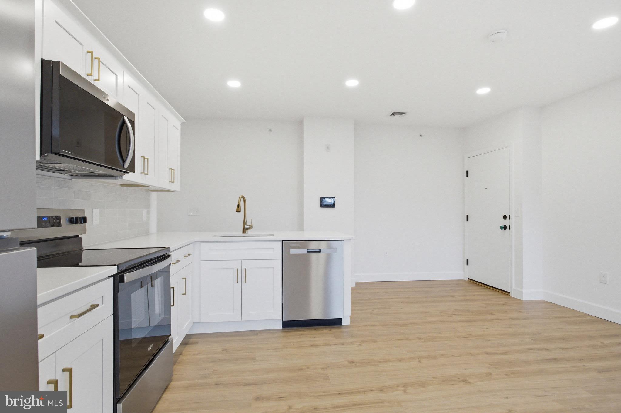 100 West Front Street, Unit 2B Media, PA 19063 - Photo 5 of 19