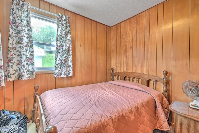 $315,700 | 289 Hilton Road, Gate City, VA 24251