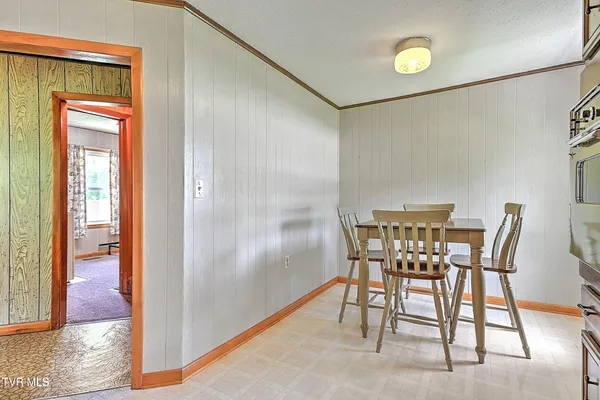 $315,700 | 289 Hilton Road, Gate City, VA 24251