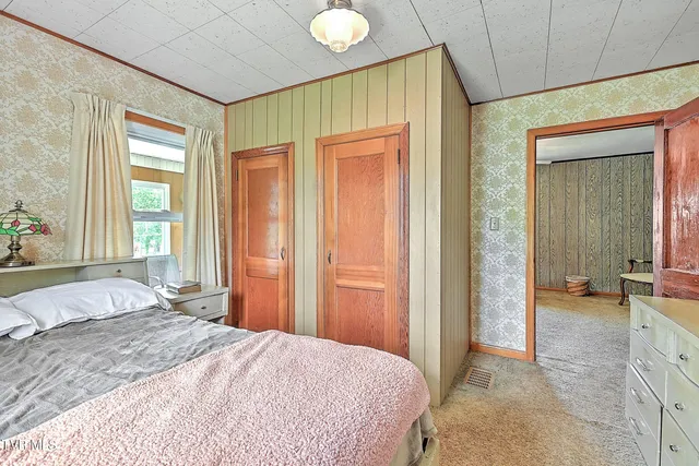 $315,700 | 289 Hilton Road, Gate City, VA 24251